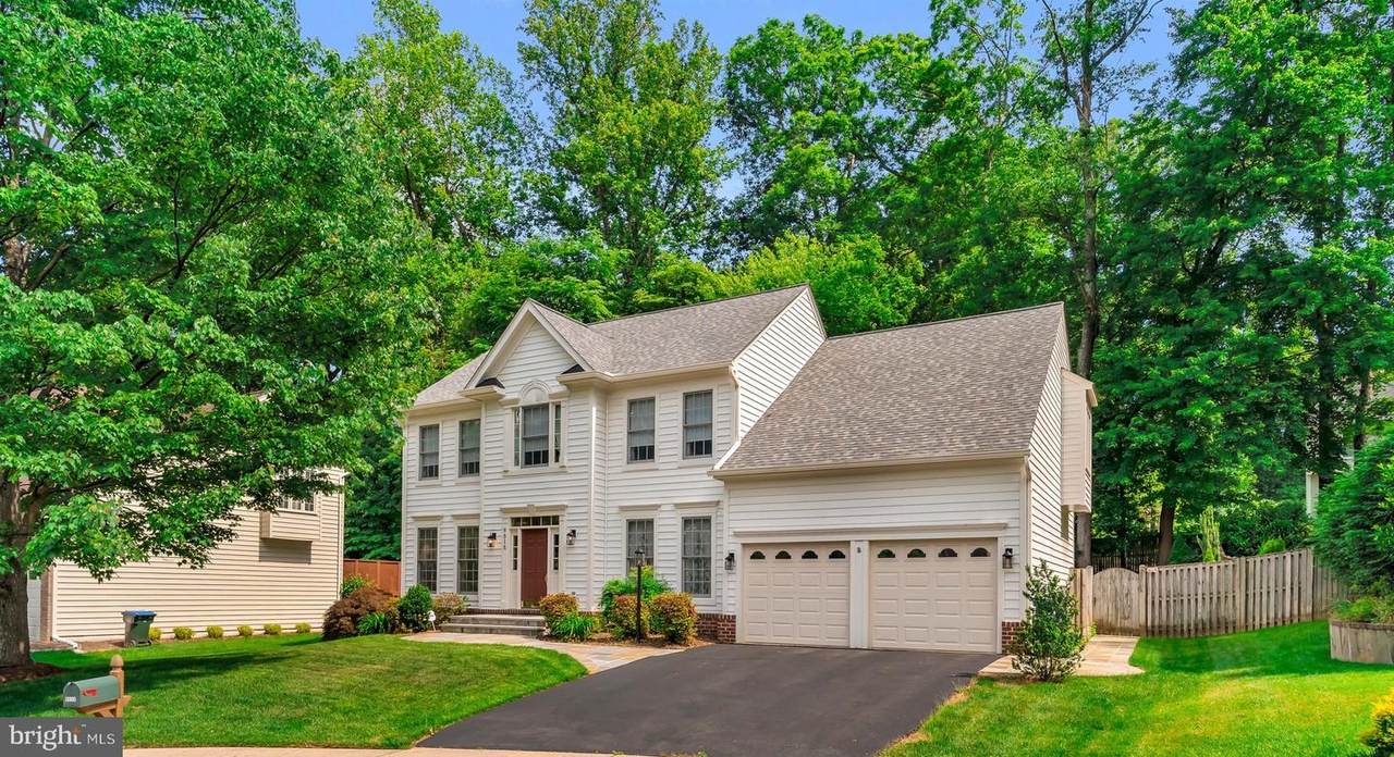 9515 Holly Prospect Court - Photo 1