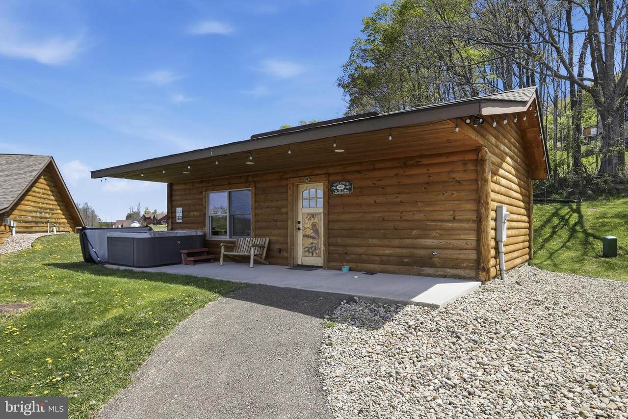 71 Grandview Boulevard - Photo 1