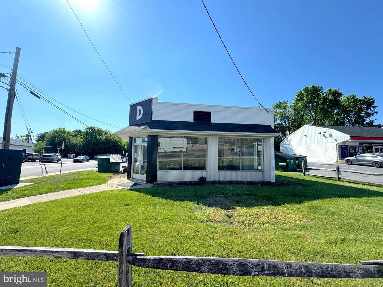 858 Manor Street - Photo 1