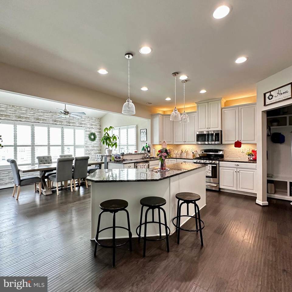 23 Taylors Hill Way - Photo 1