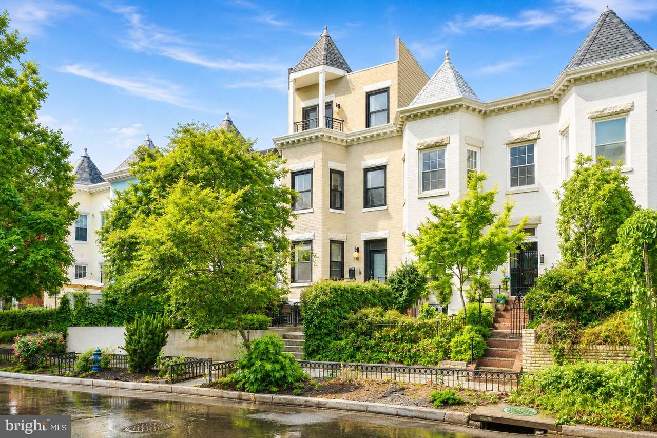 145 Adams Street - Photo 1