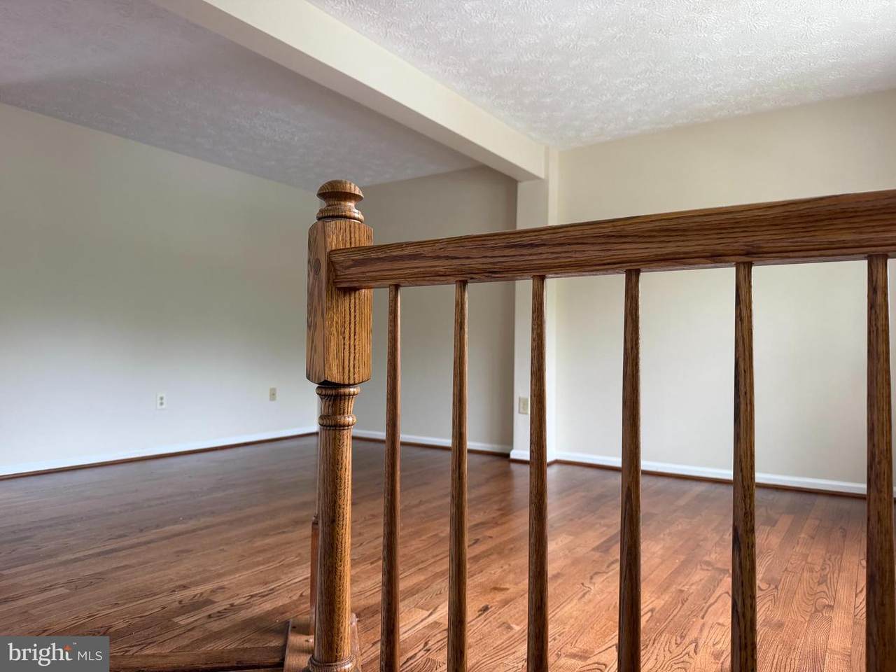 https://bt-photos.global.ssl.fastly.net/brightmls/orig_boomver_1_804952481592-2.jpg