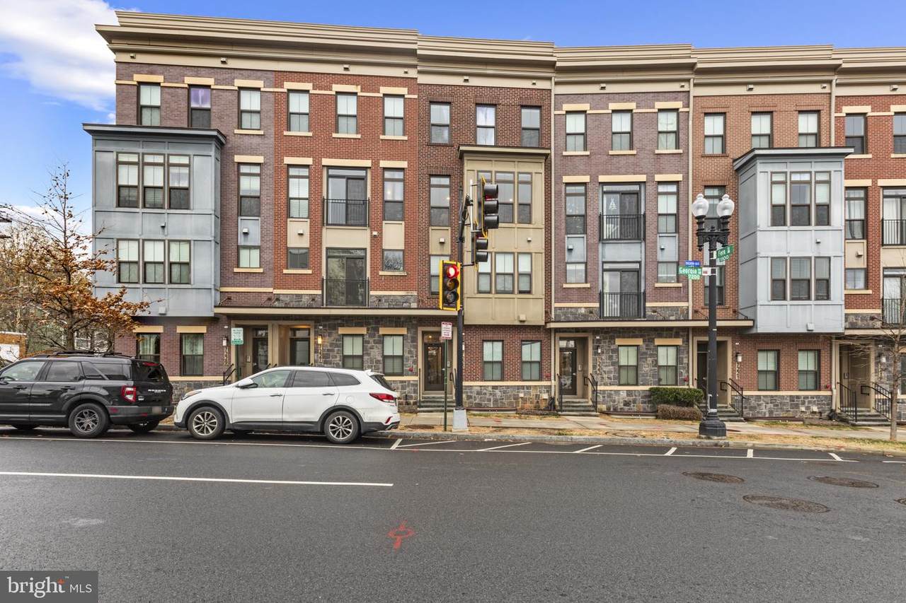 7225 Georgia Avenue - Photo 1