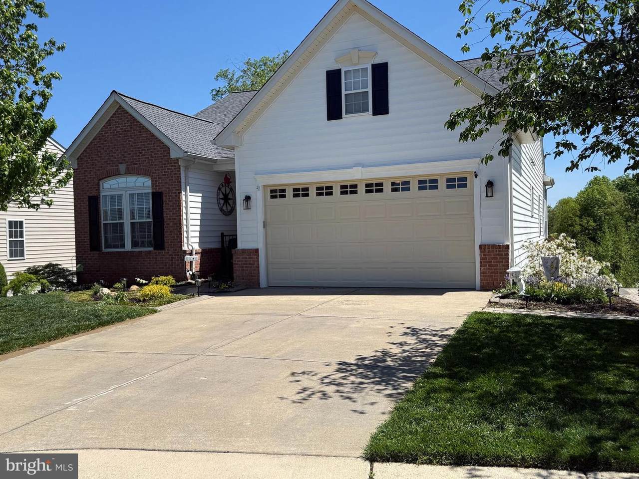 5201 Philippi Place - Photo 1