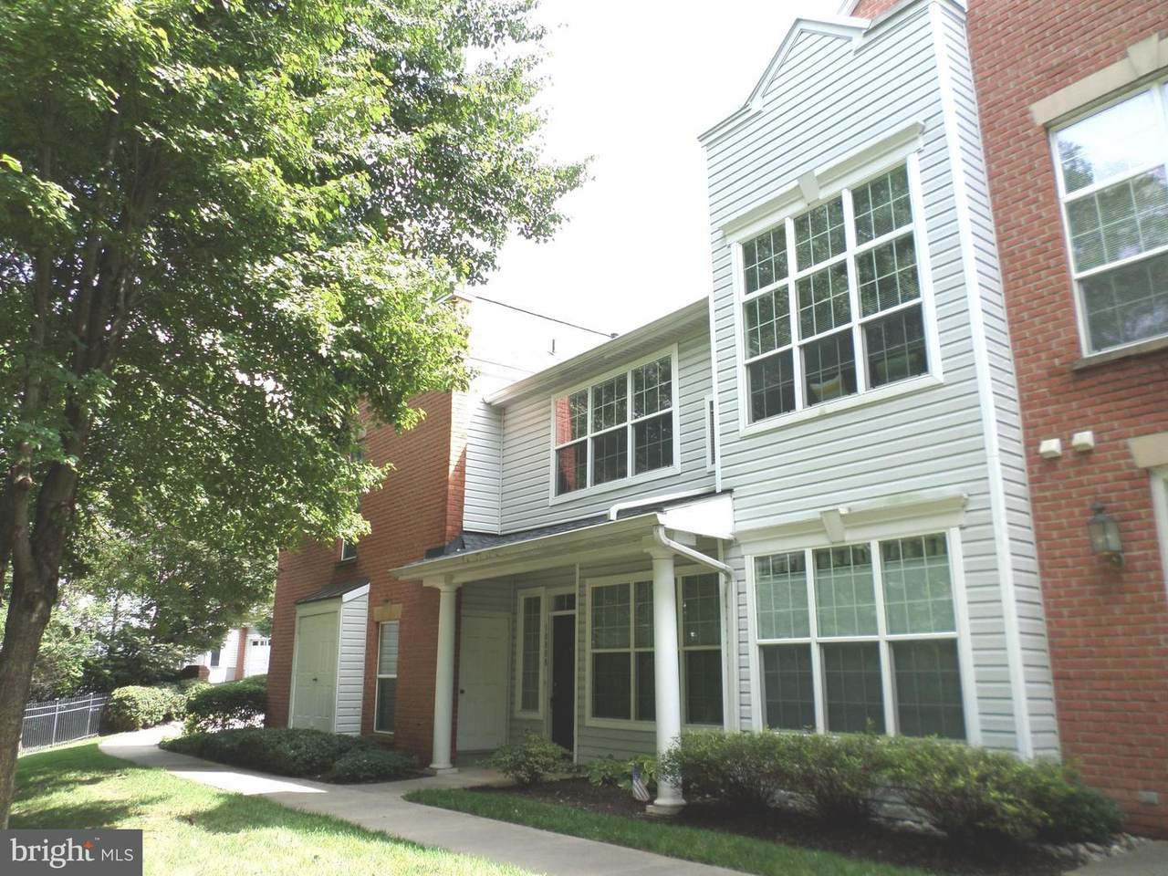 10808 Warfield Place - Photo 1
