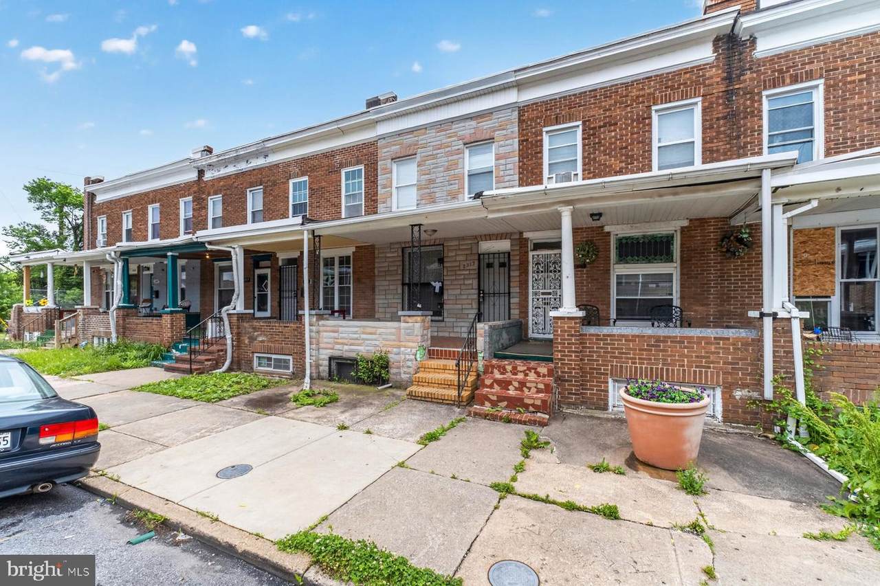 2313 Lauretta Avenue - Photo 1