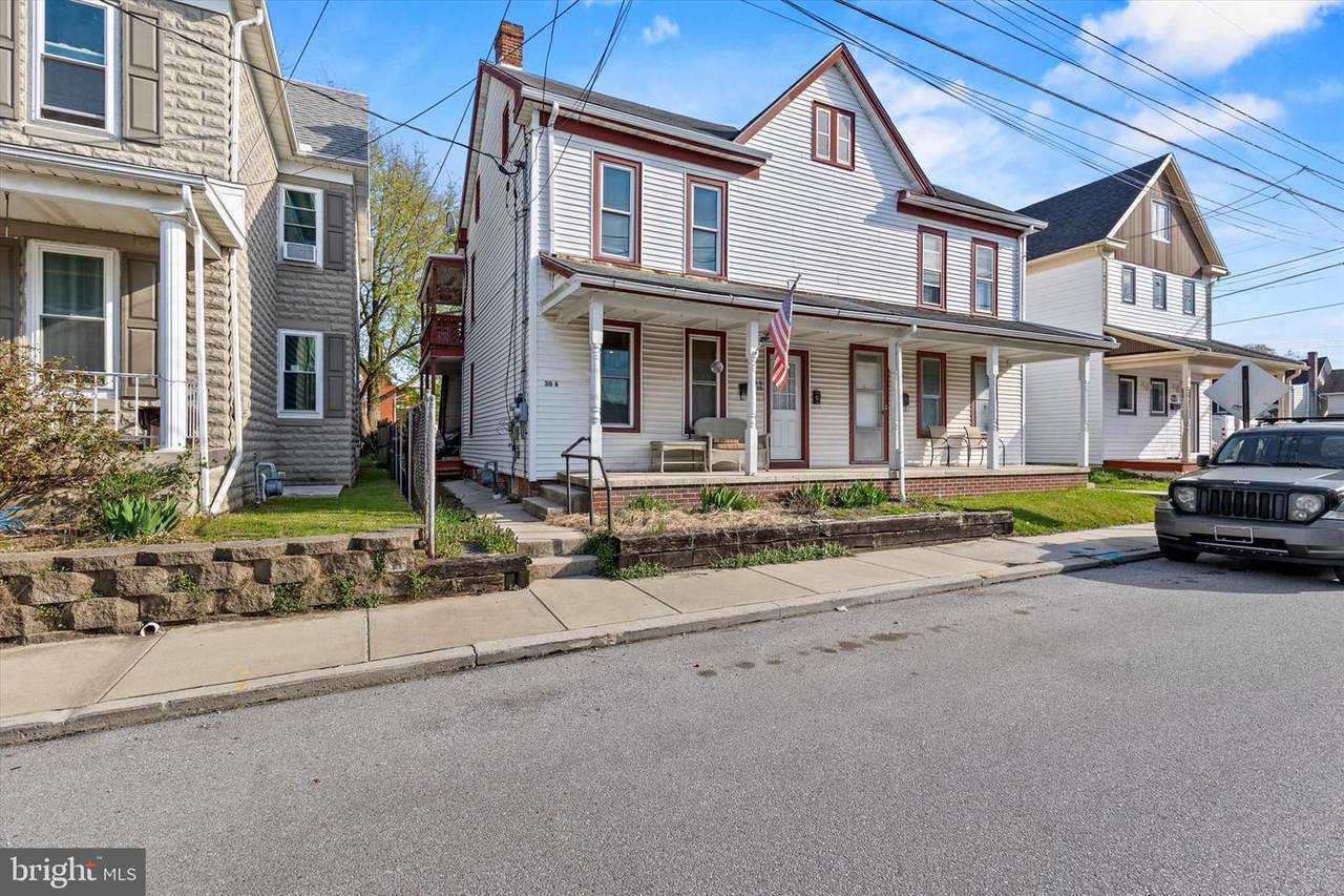30 Middle Street - Photo 1