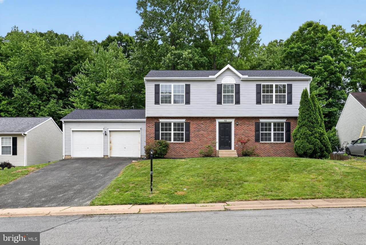 112 Liberty Lane - Photo 1
