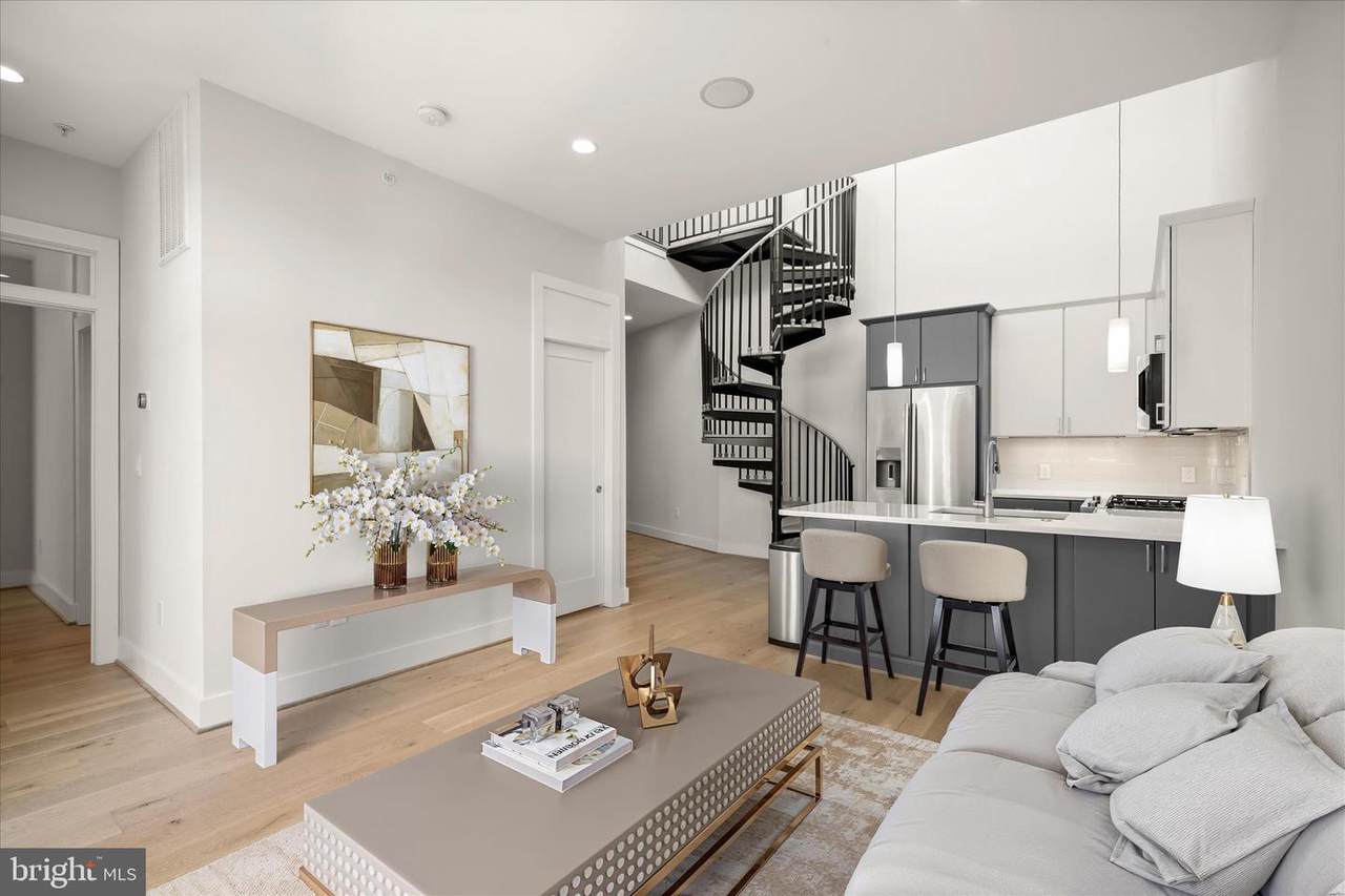 3035 15TH Street - Photo 1