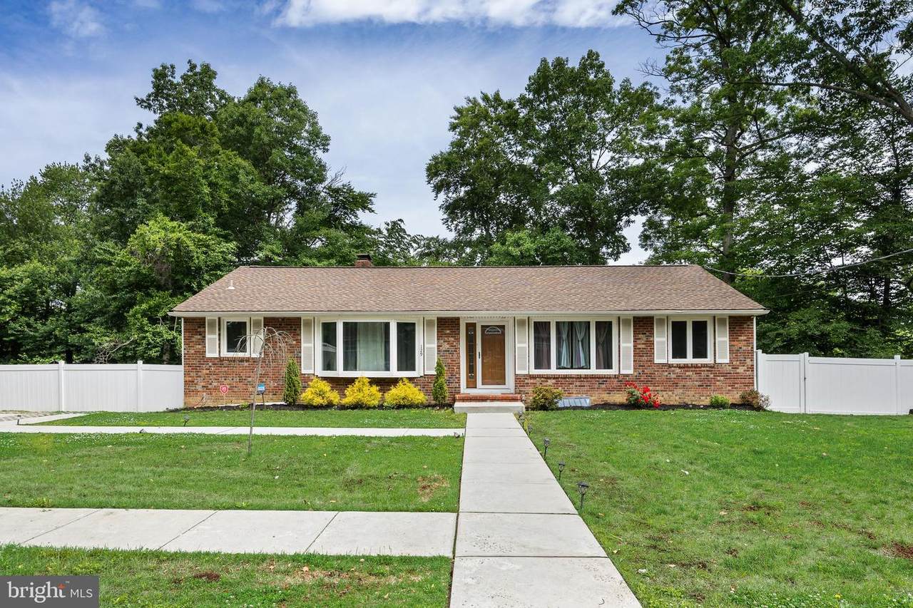 129 Monroe Avenue - Photo 1