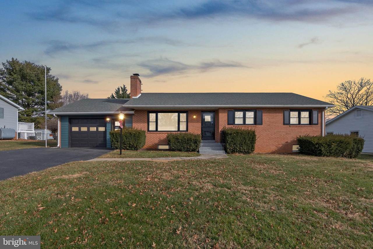 3887 Shadywood Drive - Photo 1