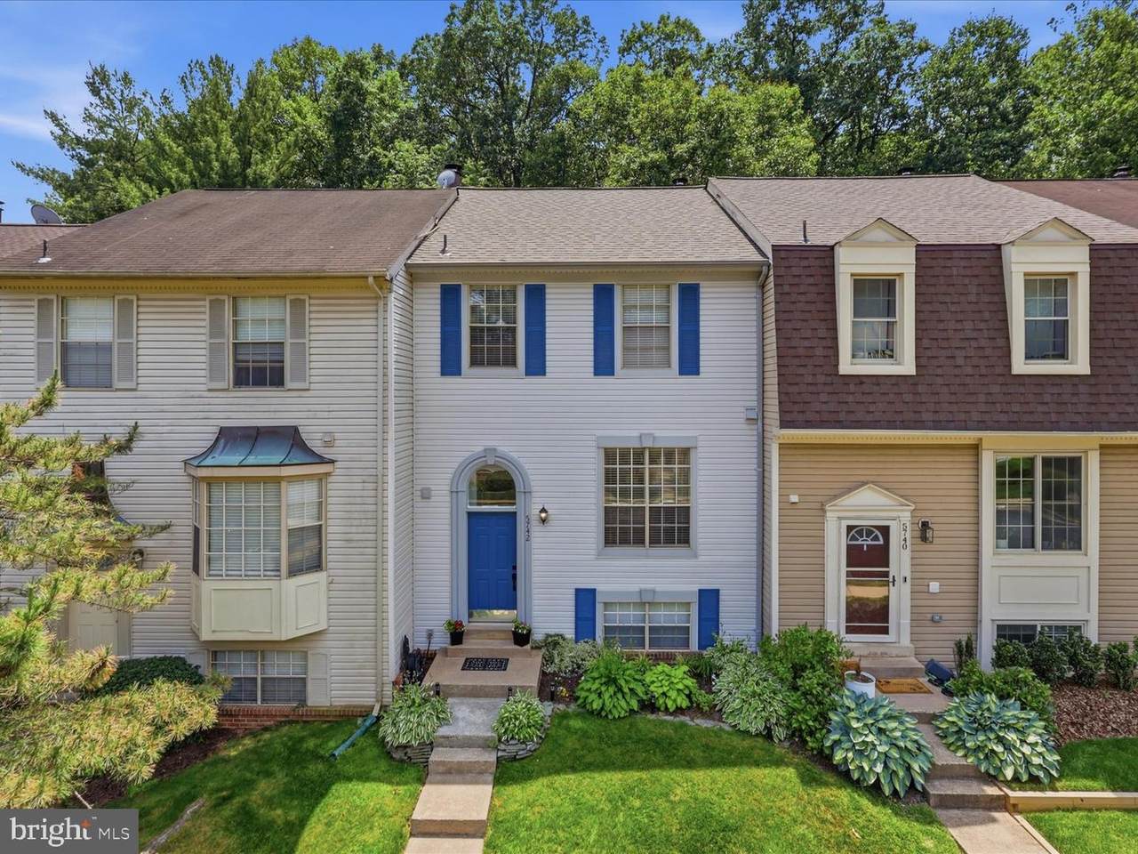 5742 Burke Towne Court - Photo 1