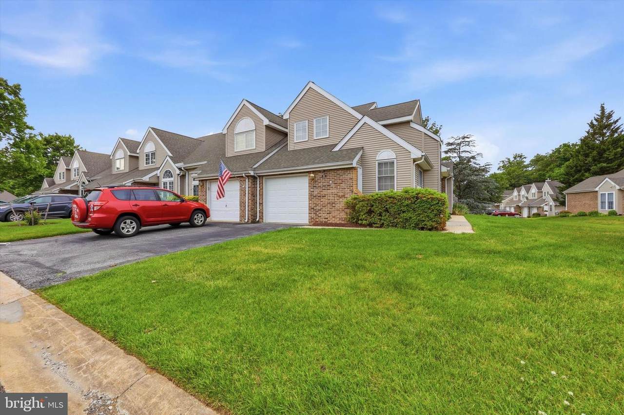 11 Fleetwood Court - Photo 1