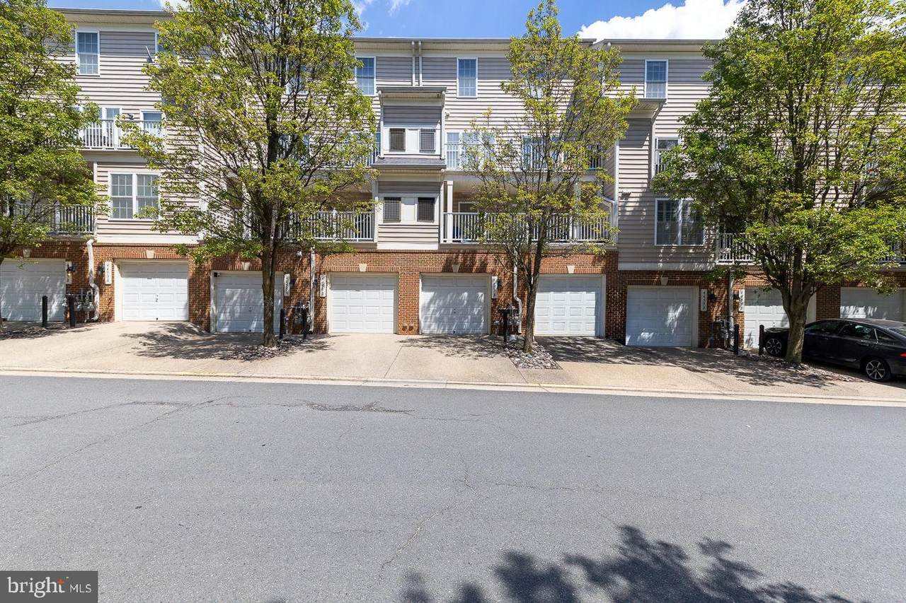 4457-B Beacon Grove Circle - Photo 1