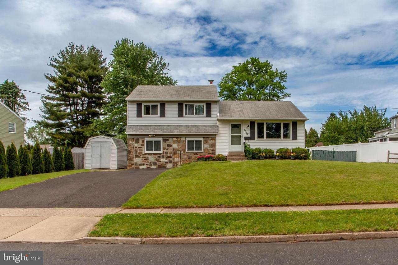 1264 Tulip Road - Photo 1