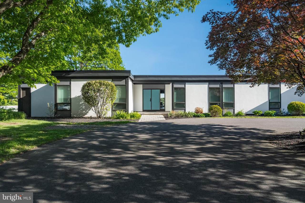 1506 Pleasant View Road - Photo 1