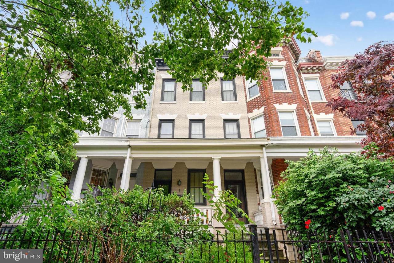 2719 13TH Street - Photo 1