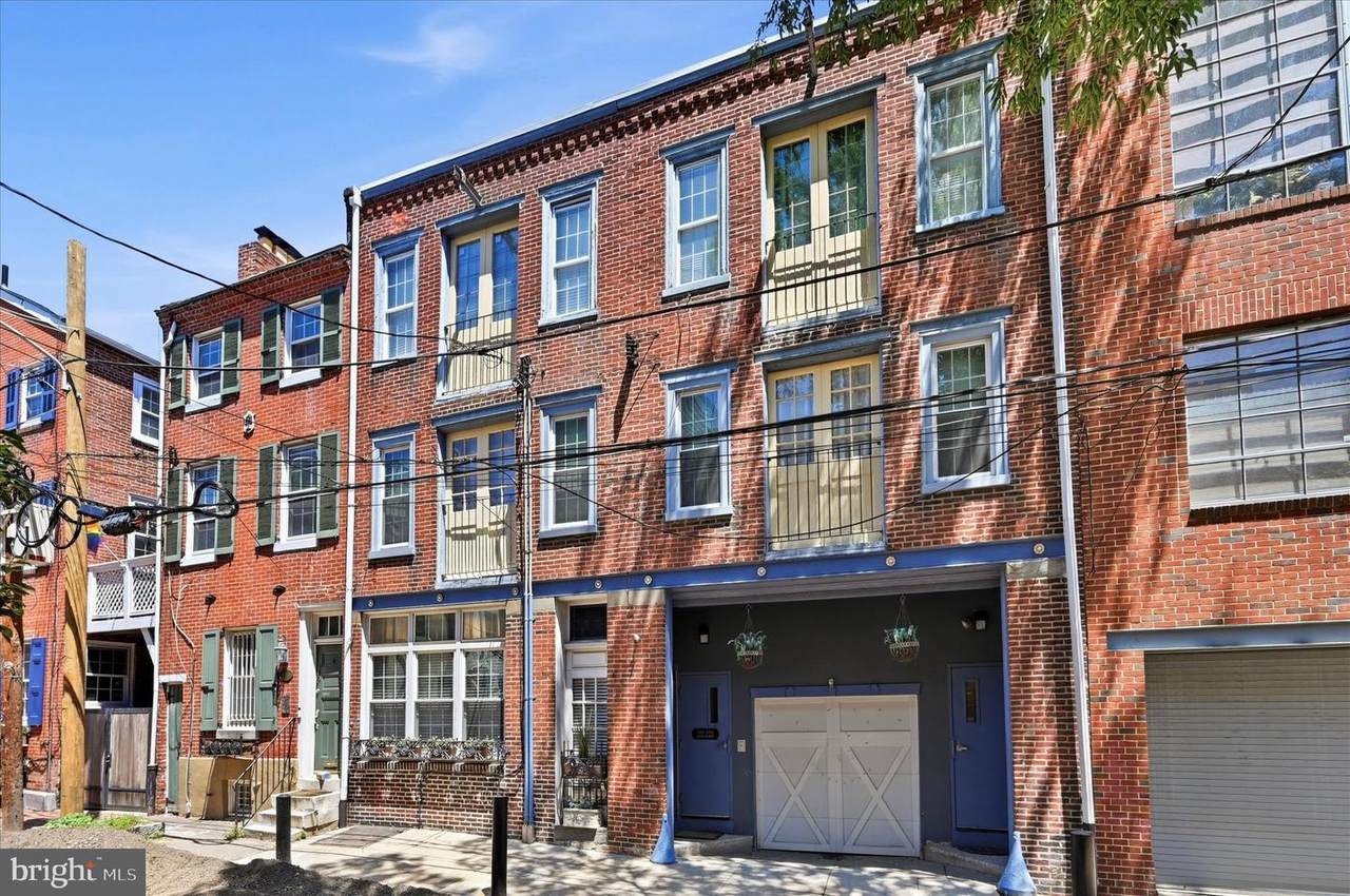 1317-21 Rodman Street - Photo 1