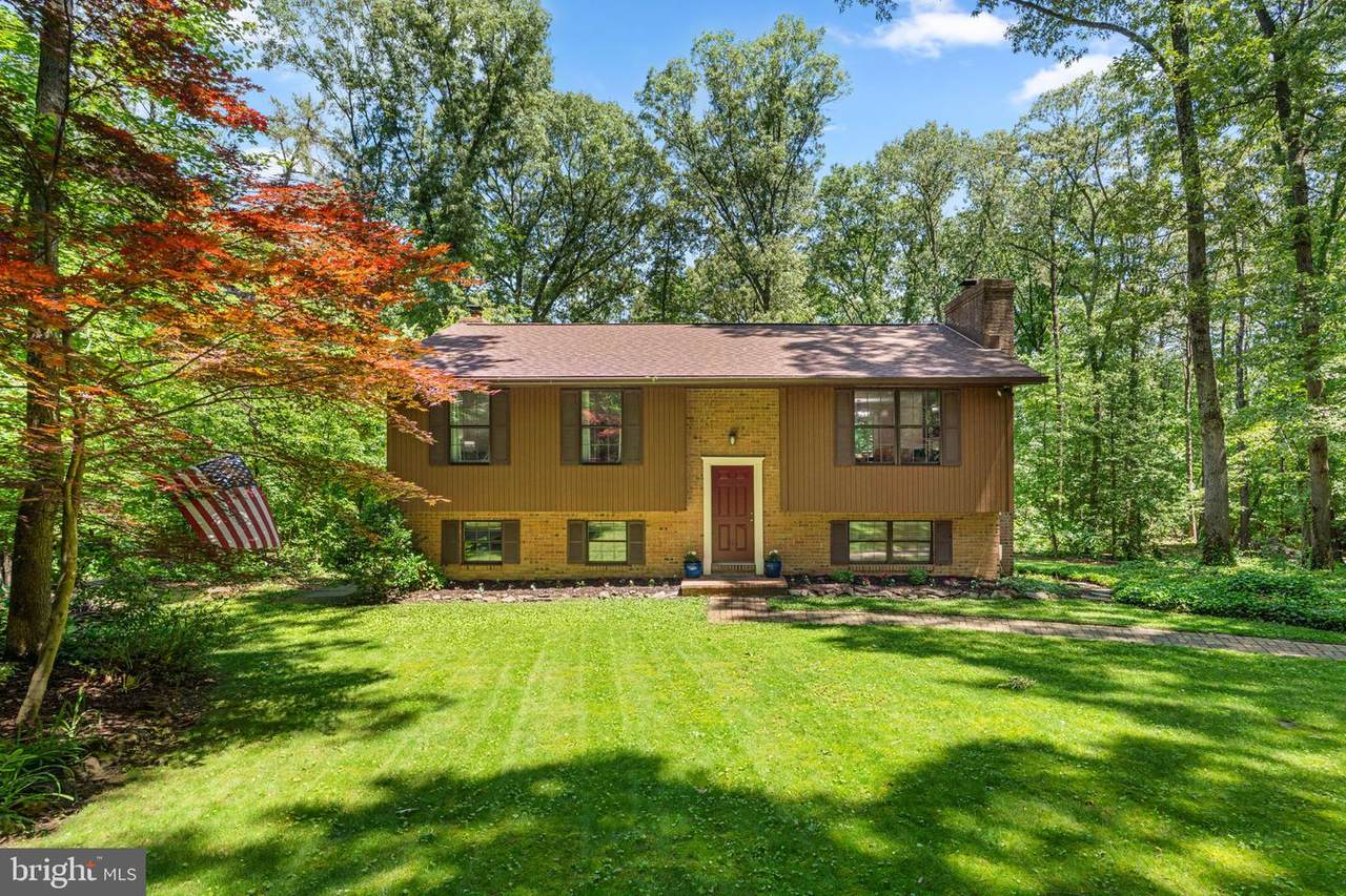 8250 Railroad Avenue - Photo 1