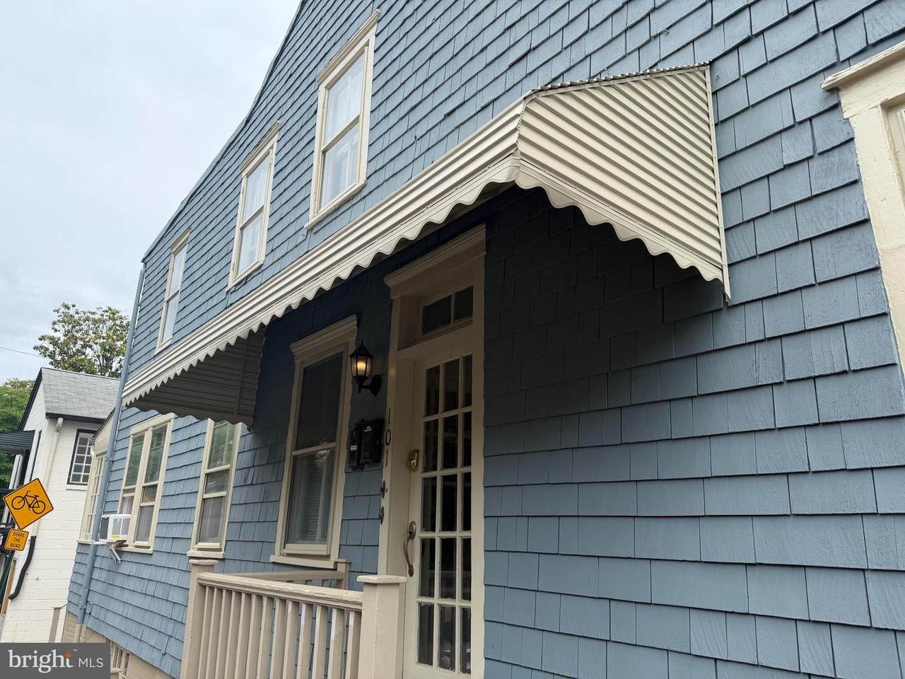 101 Charles Street - Photo 1