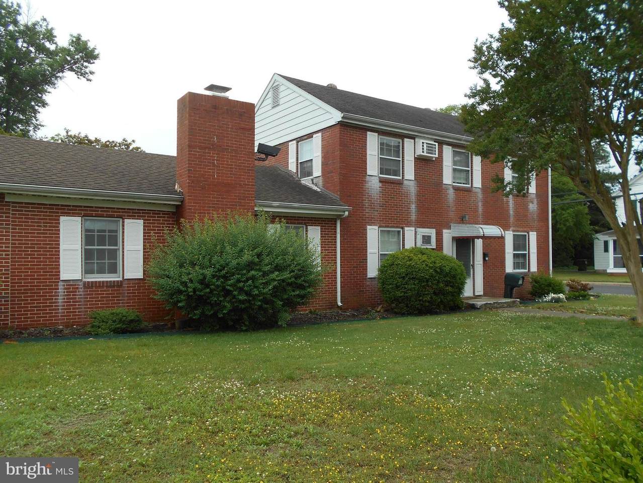 314 Glenburn Avenue - Photo 1