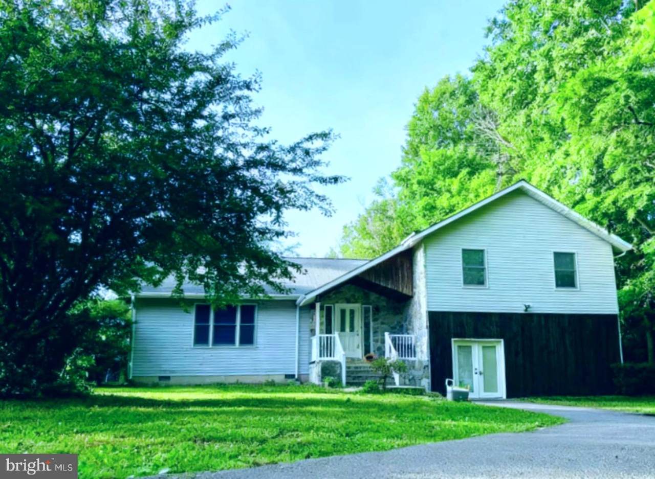 2660 Forrest Avenue - Photo 1