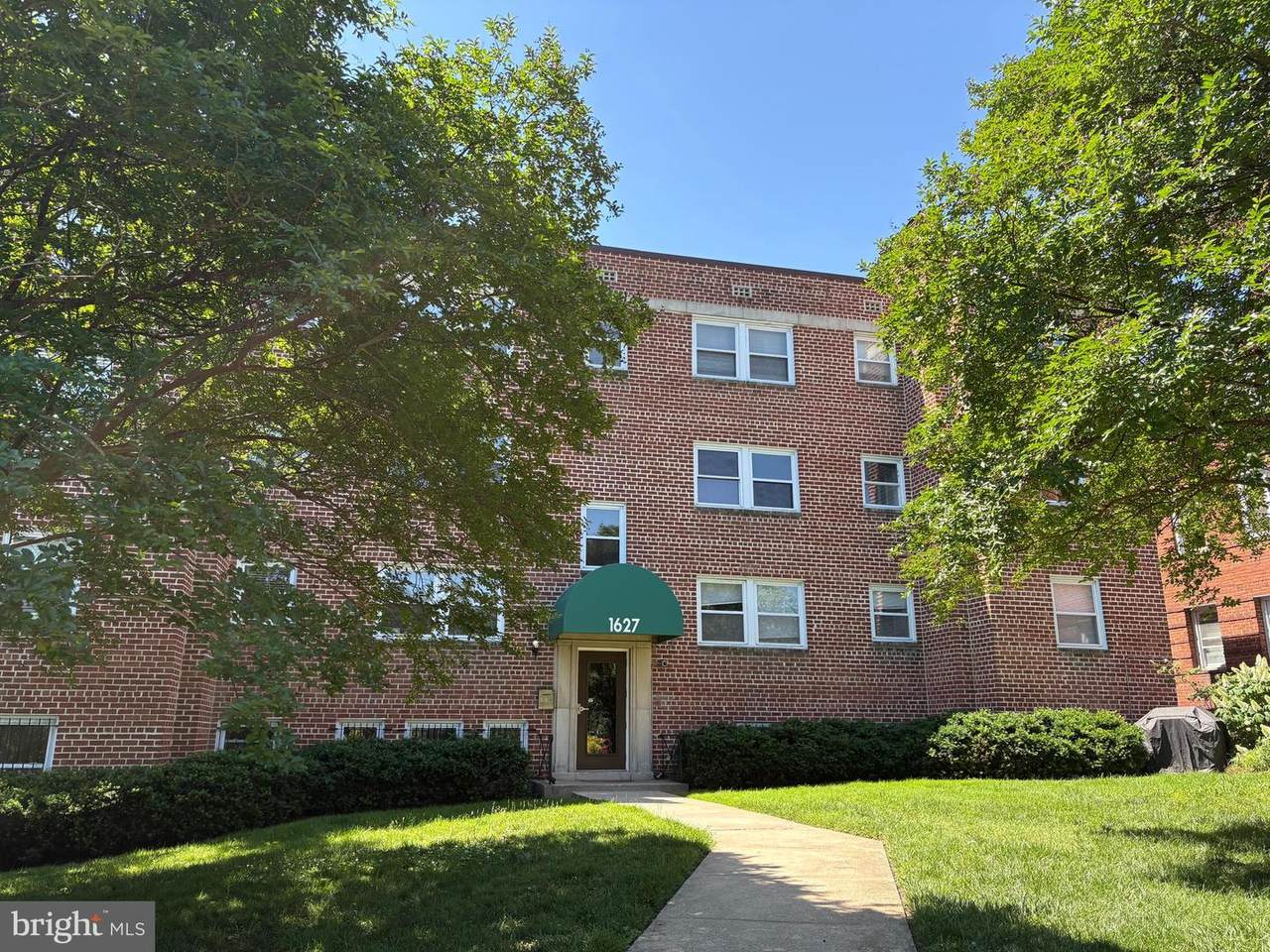 1627 Massachusetts Avenue - Photo 1