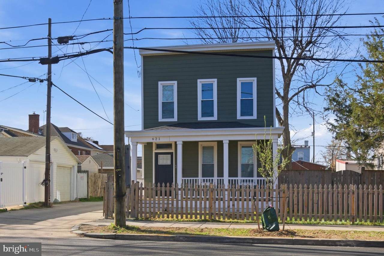 621 Malcolm X Avenue - Photo 1