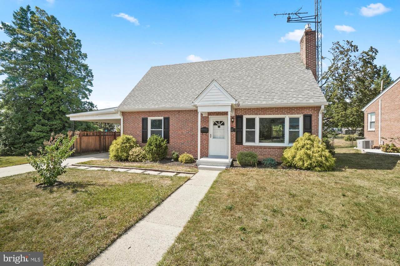 607 Grant Place - Photo 1