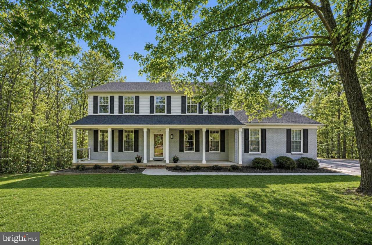 11214 Stonebrook Drive - Photo 1