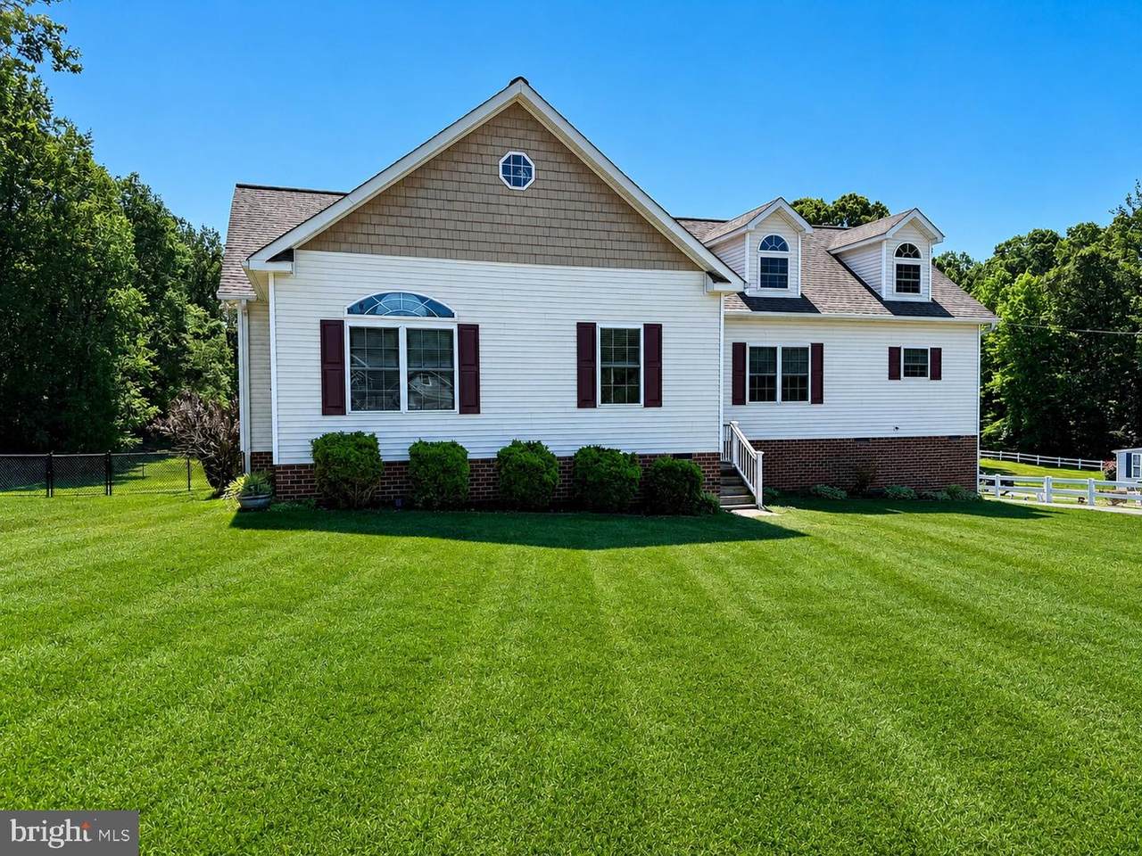 5 Perkins Lane - Photo 1
