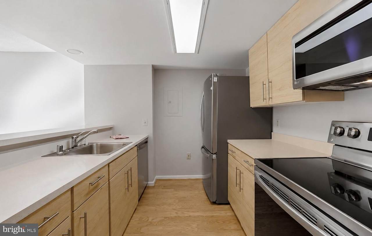 2111 Wisconsin Avenue - Photo 1