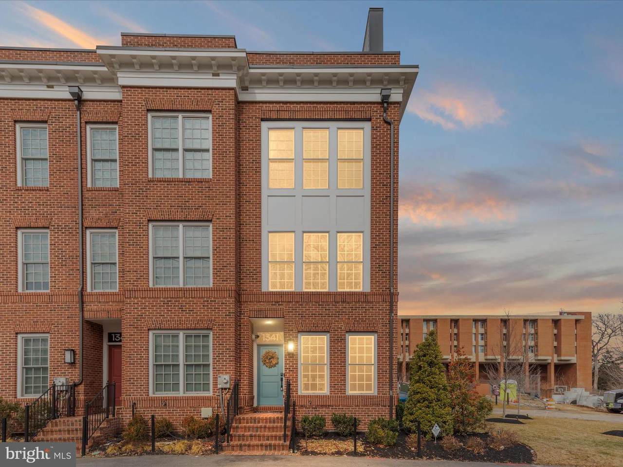 1341 Aspen - Photo 1