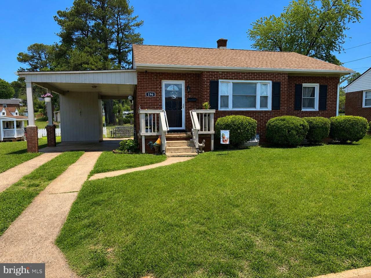 196 Selma Road - Photo 1