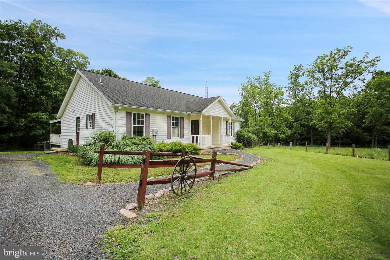 89 Stony Lane - Photo 1