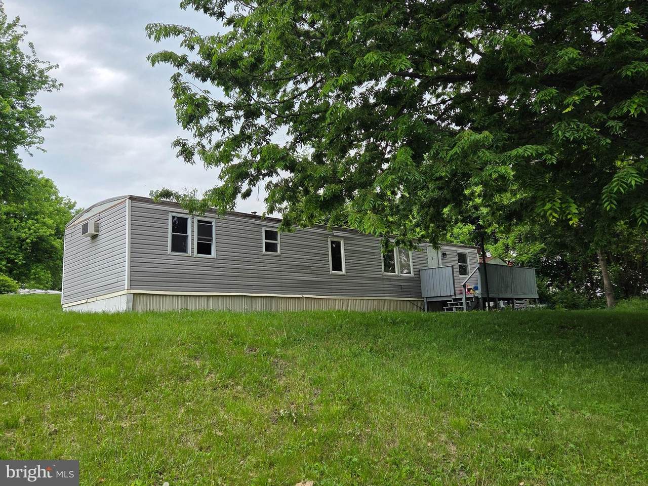 1 Northwood Mnr - Photo 1