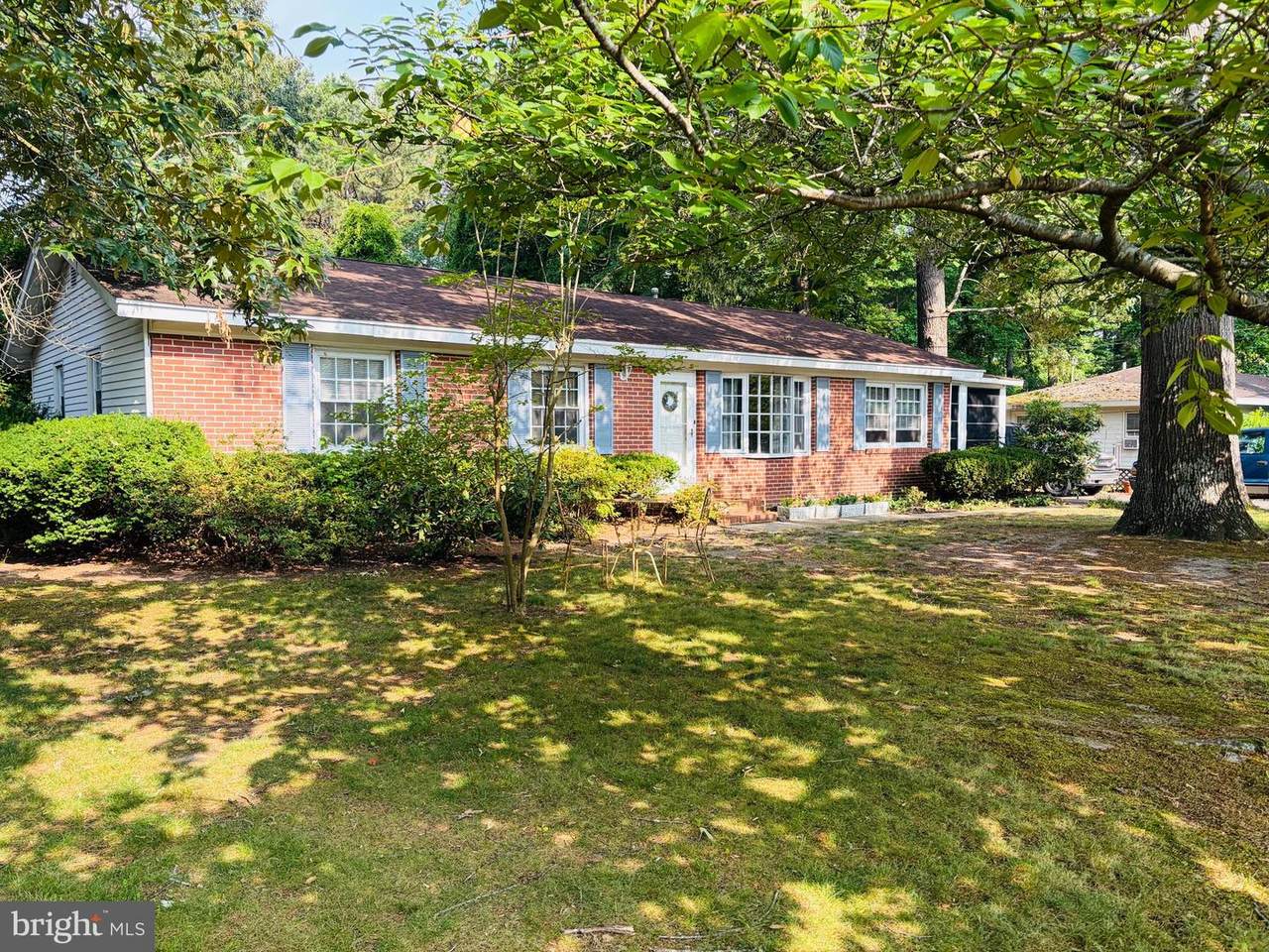 6858 Lois Avenue - Photo 1