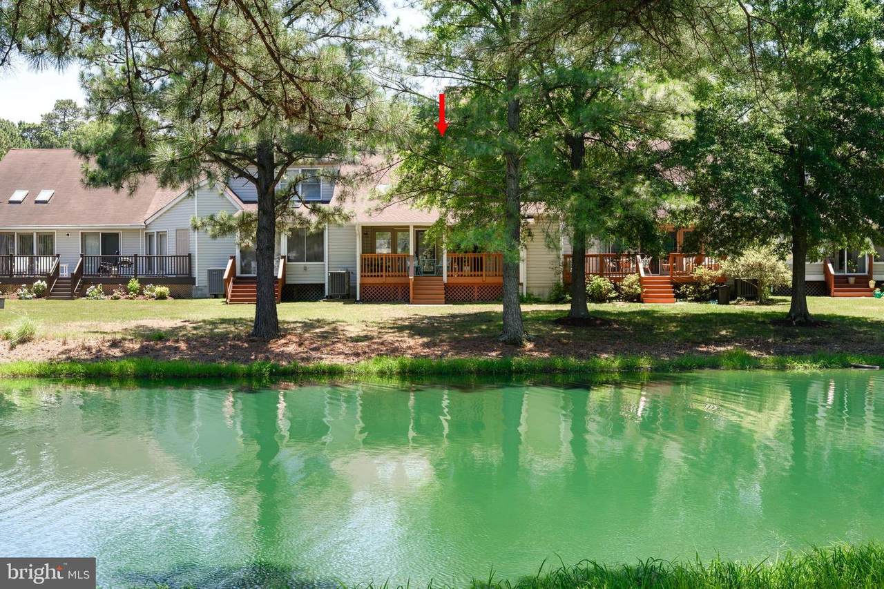 7013 Bridgepointe Drive - Photo 1
