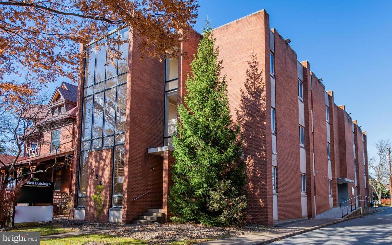 520 W 4Th Street - Photo 1