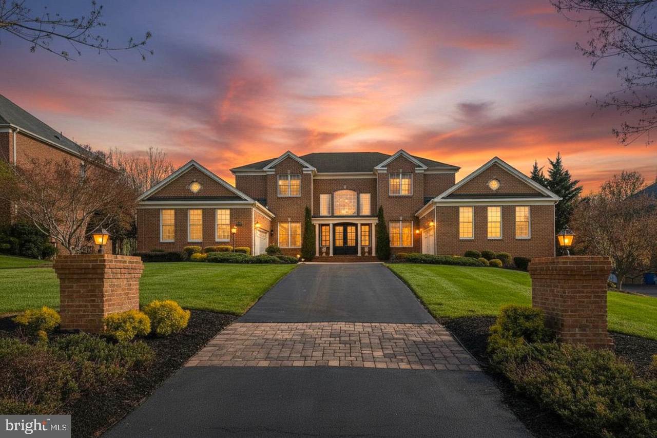 11615 Fox Chase Court - Photo 1