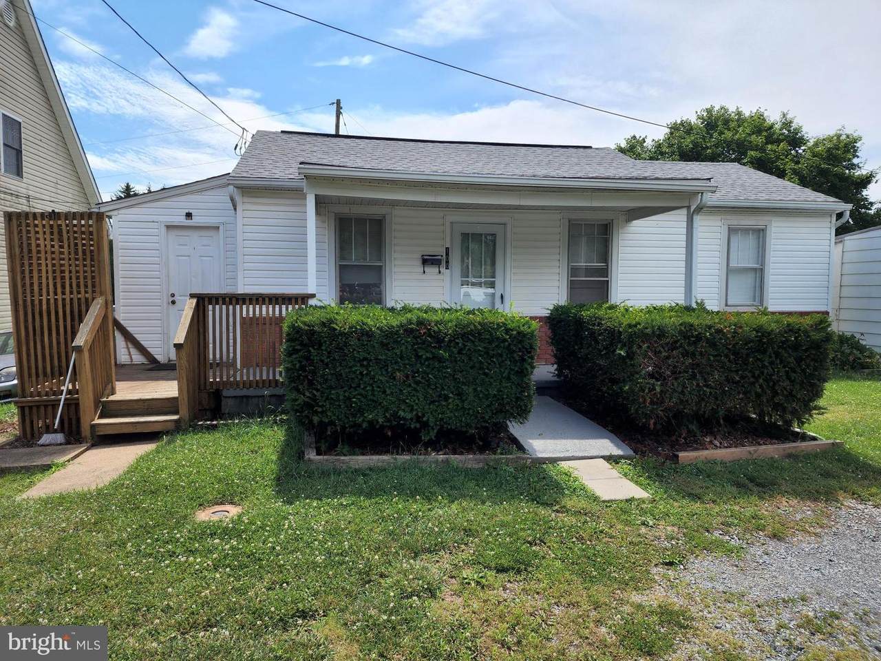 100 Buchannan Street - Photo 1