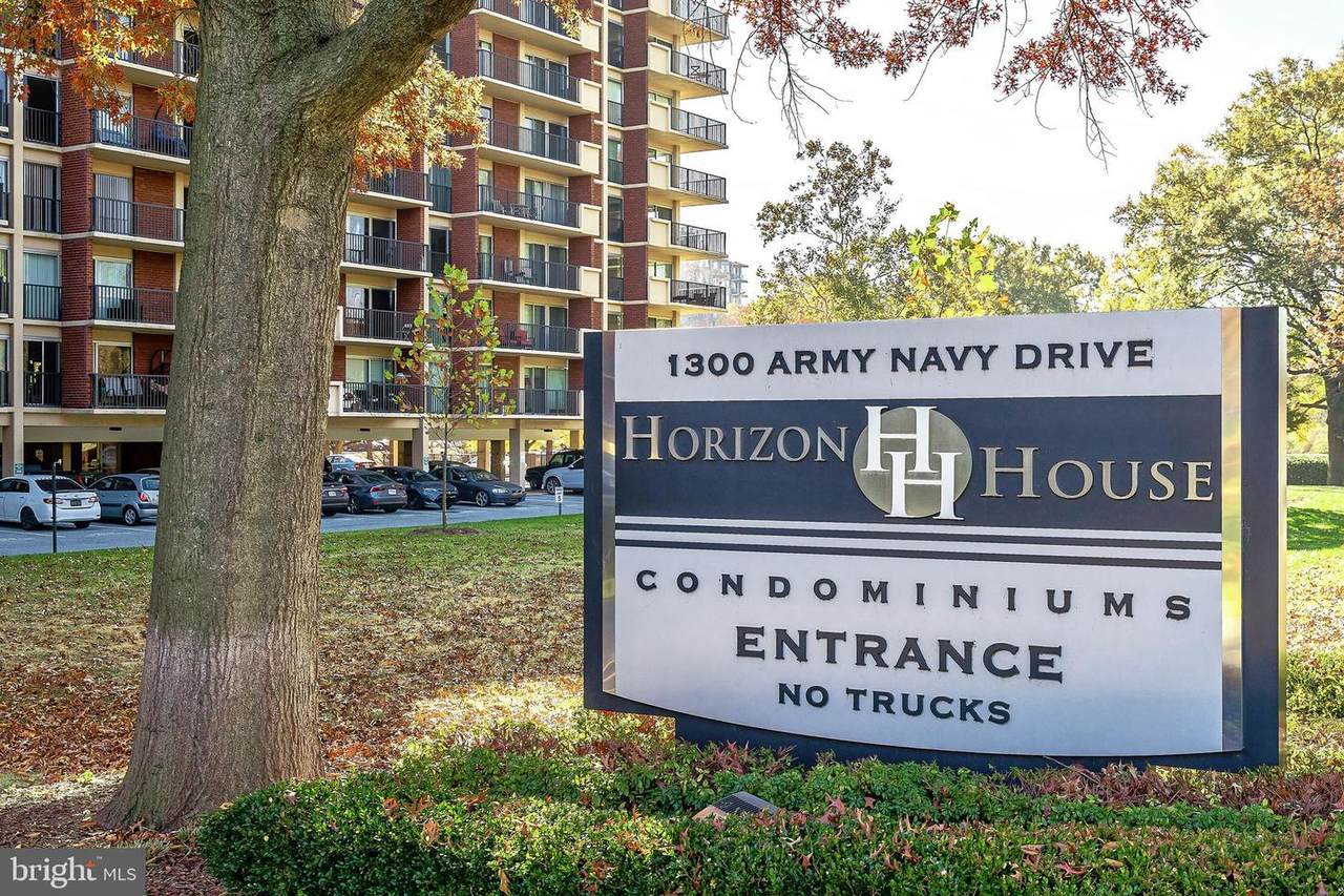 1300 Army Navy Drive - Photo 1