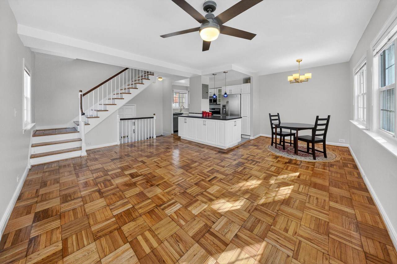 1103 Beverley Drive - Photo 1