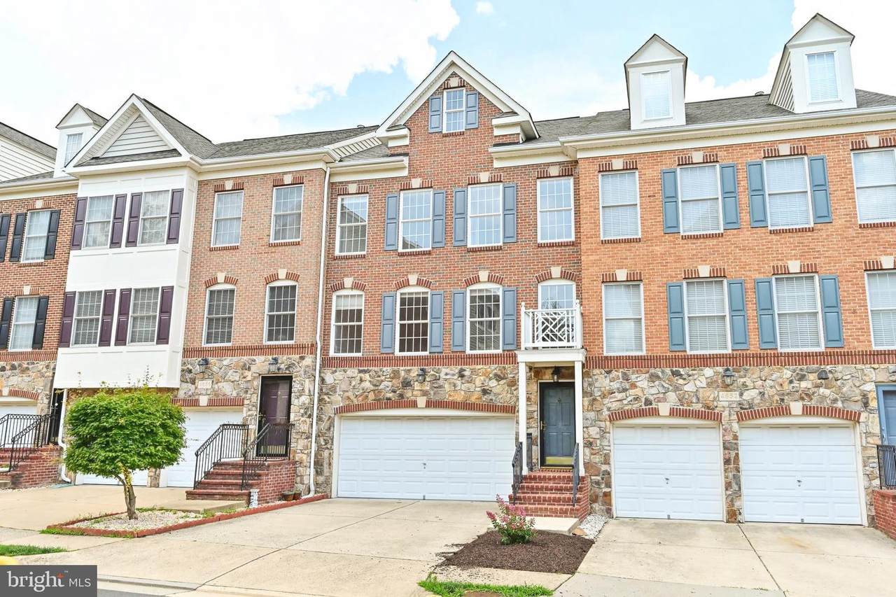 4654 Hummingbird Lane - Photo 1