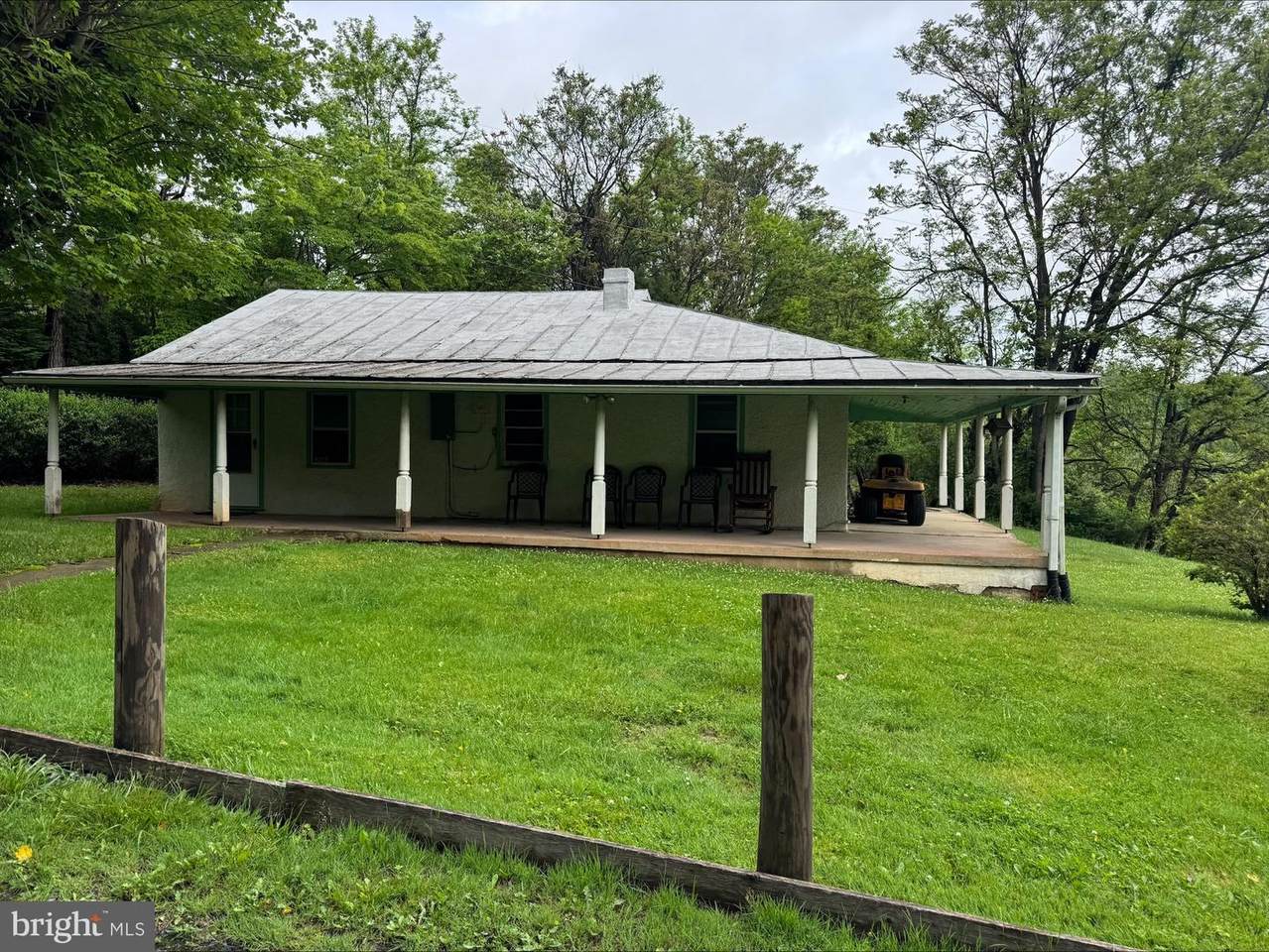 307 Jennings Lane - Photo 1