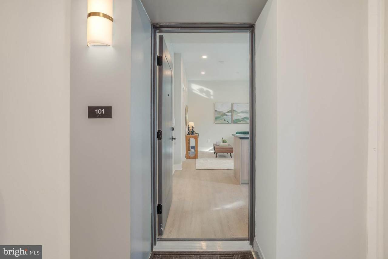 933 N Street - Photo 1