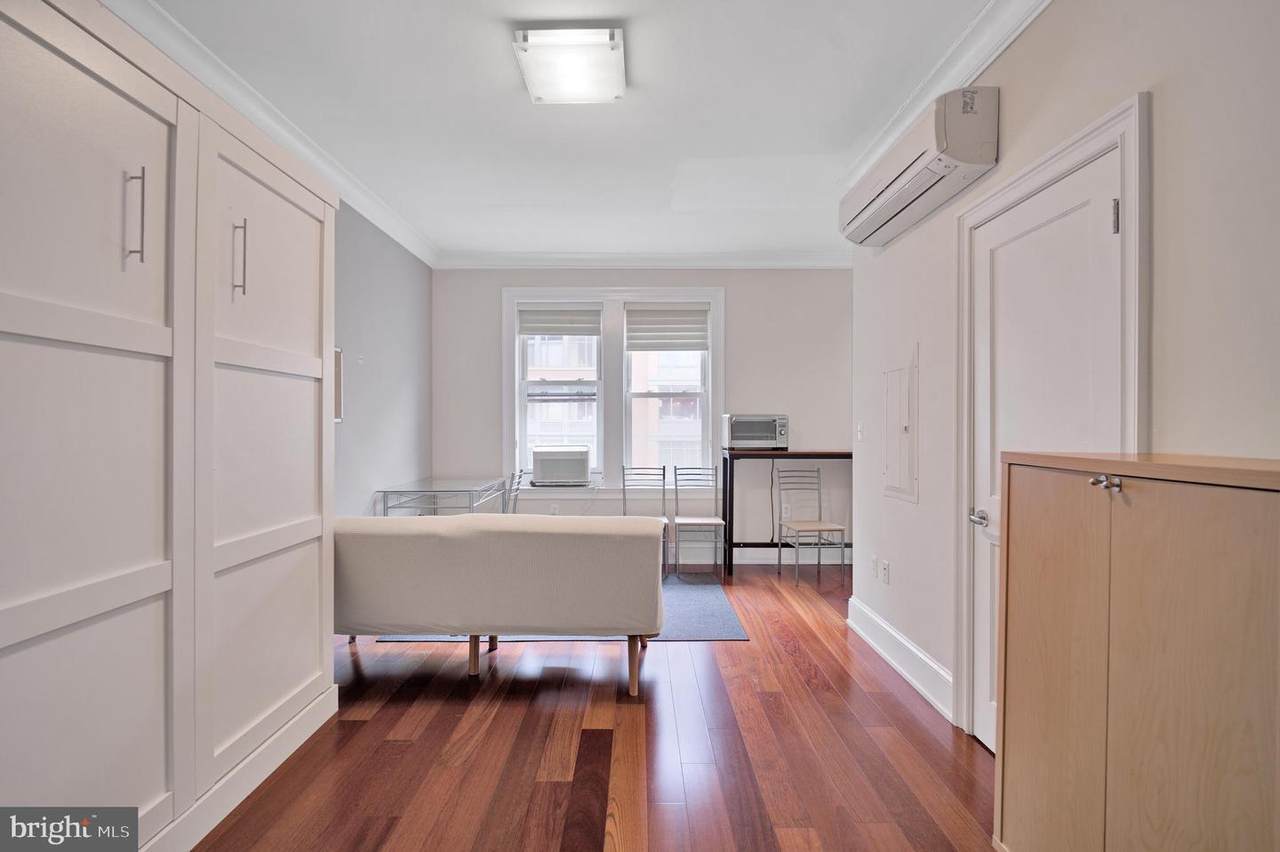 1121 24TH Street - Photo 1