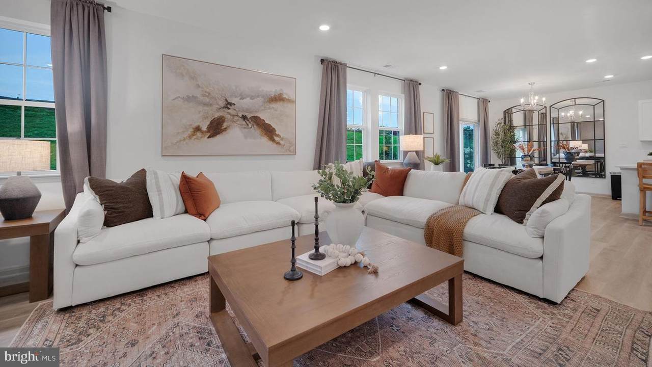 95 Christina Drive - Photo 1