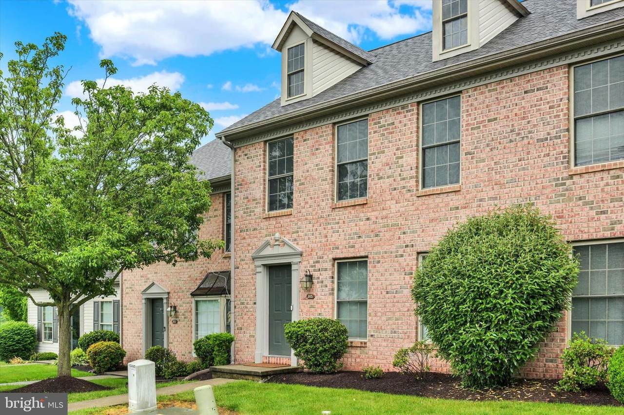 305 Saddle Ridge Court - Photo 1