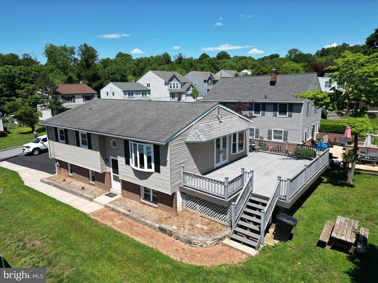 227 Elm Avenue - Photo 1